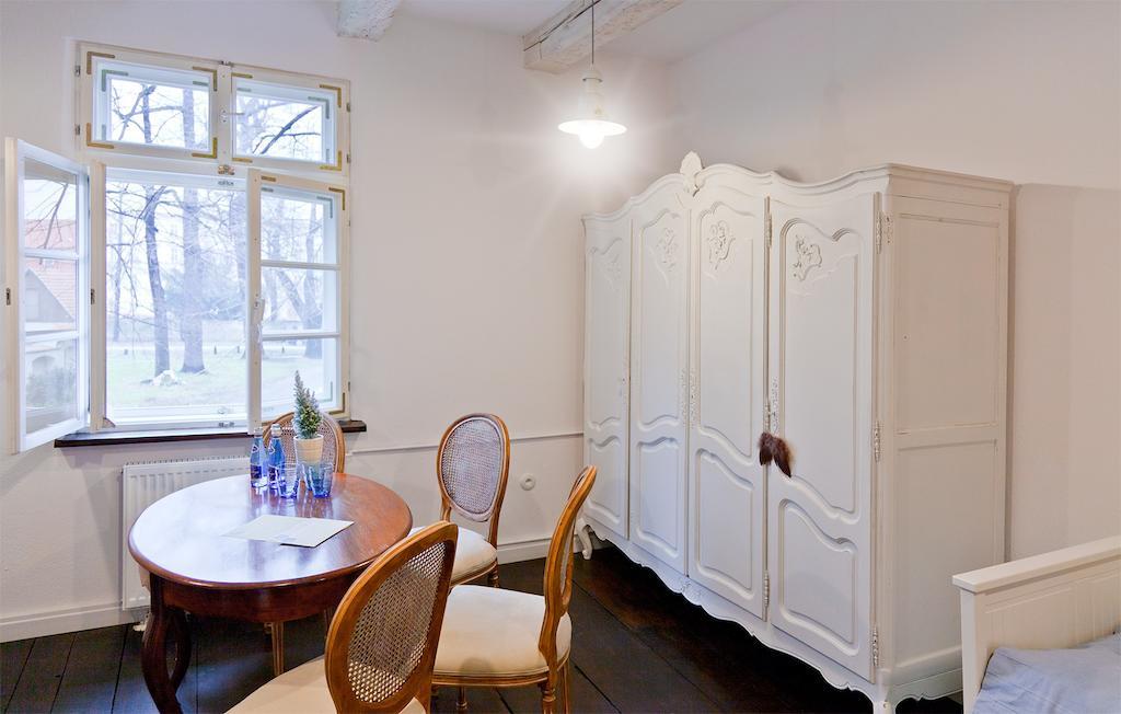 Bed and Breakfast Barokowy Zakatek Świdnica Habitación foto