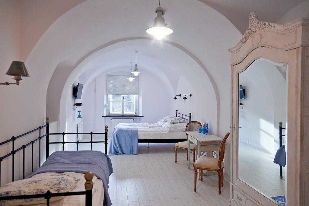 Bed and Breakfast Barokowy Zakatek Świdnica Habitación foto